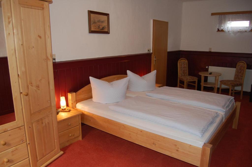 Rennstieg-Hotel Rettelbusch Kammerforst Номер фото